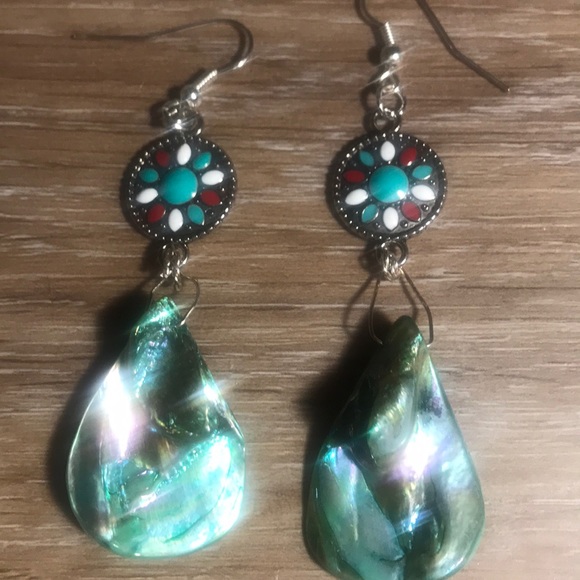 See Shell - Picture 3 of 3